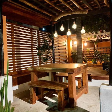 Torre Mar Galapagos Boutique Suites プエルトアヨラ エクステリア 写真