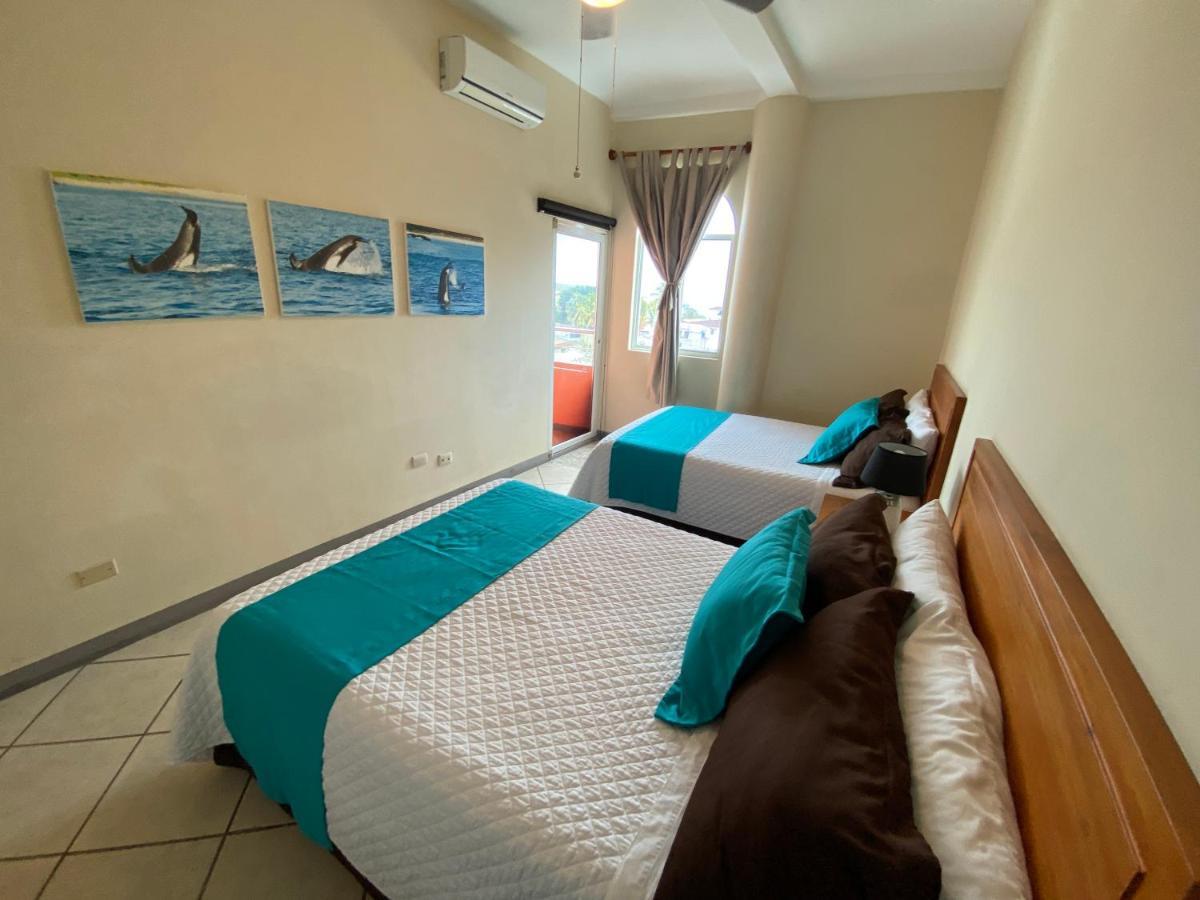 Torre Mar Galapagos Boutique Suites プエルトアヨラ エクステリア 写真