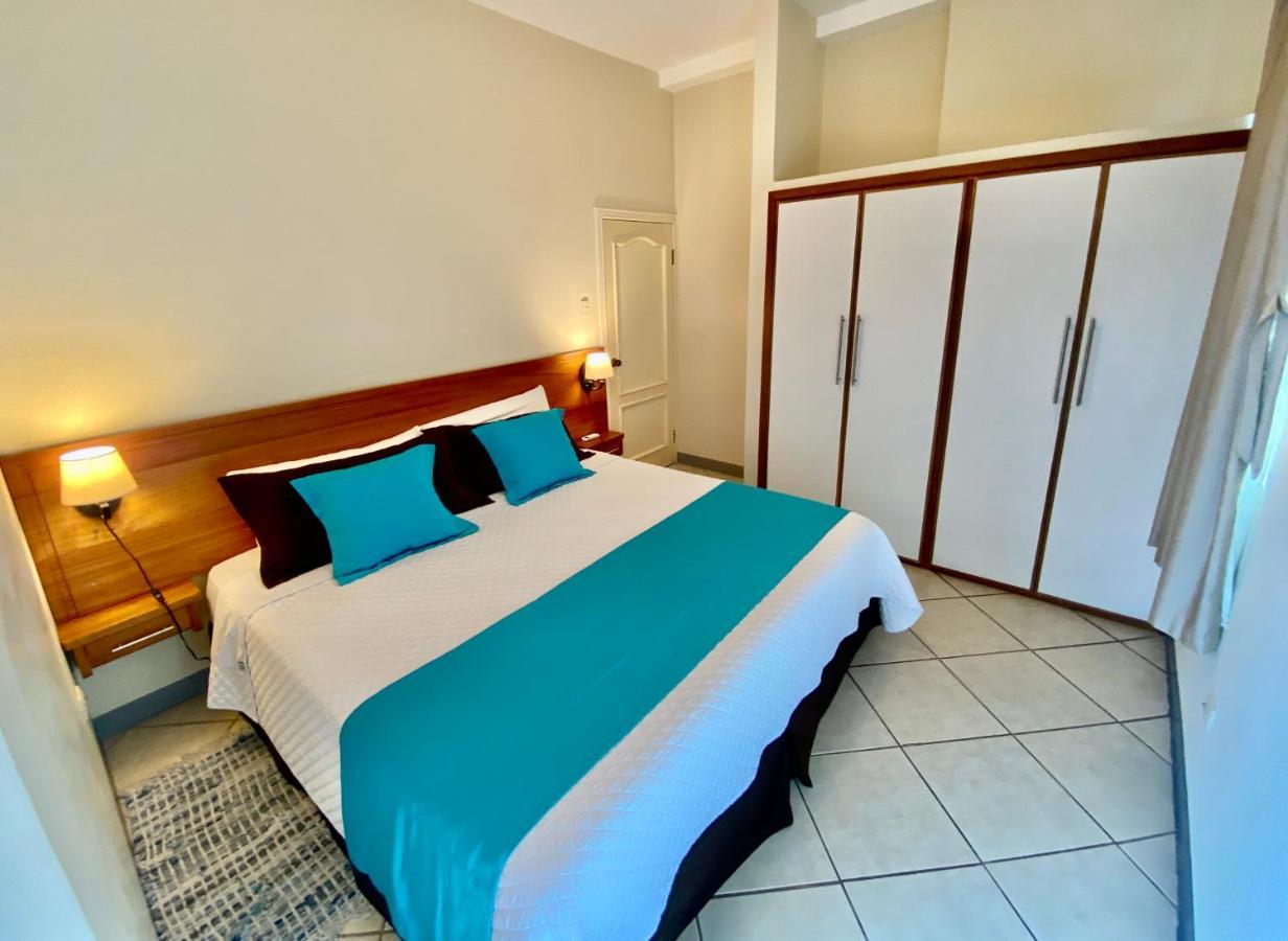 Torre Mar Galapagos Boutique Suites プエルトアヨラ エクステリア 写真