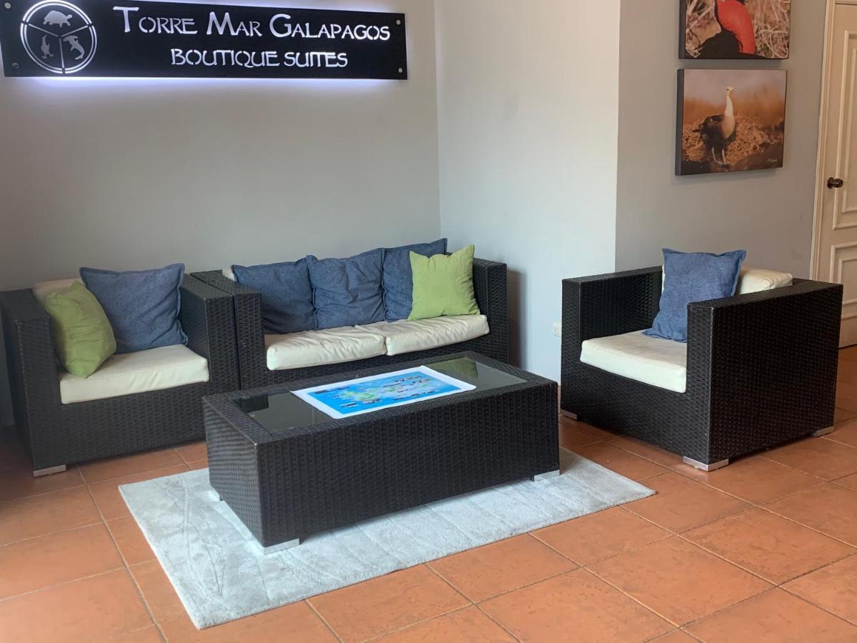 Torre Mar Galapagos Boutique Suites プエルトアヨラ エクステリア 写真